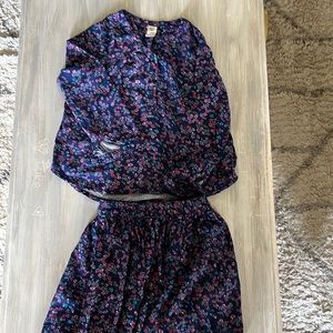 Long sleeve shirt and skirt